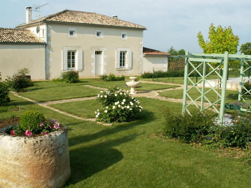 Chambres D'Hotes L'En Haut Des Vignes Mérignac Extérieur photo